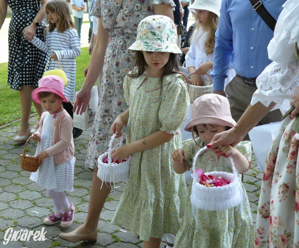 Procesja Bożego Ciała w Nakle Śląskim