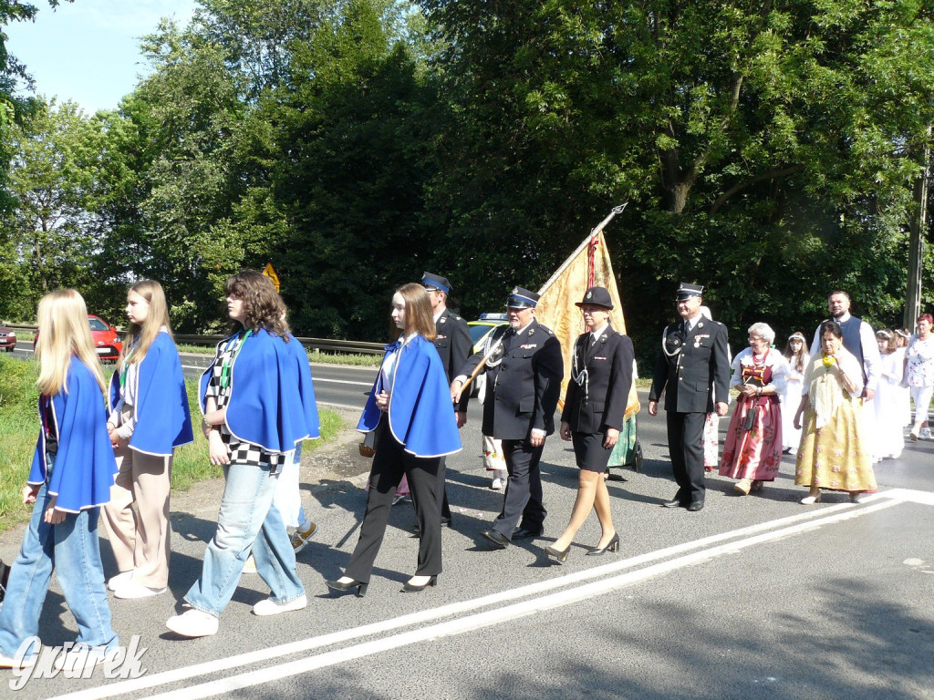 Procesja Bożego Ciała w Nakle Śląskim