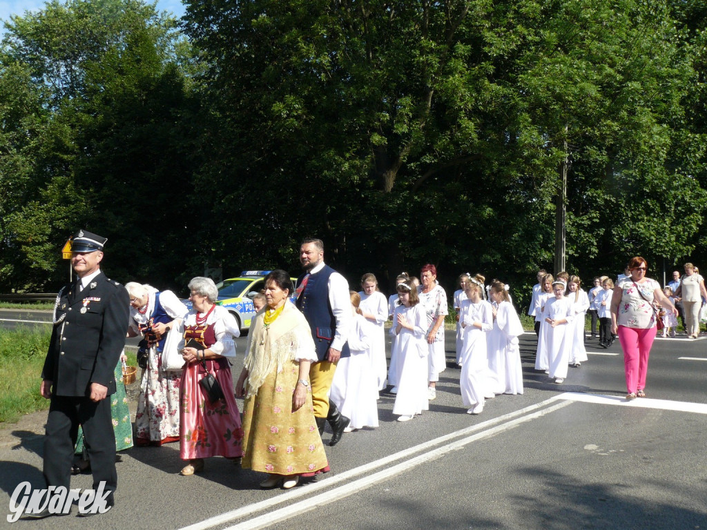 Procesja Bożego Ciała w Nakle Śląskim