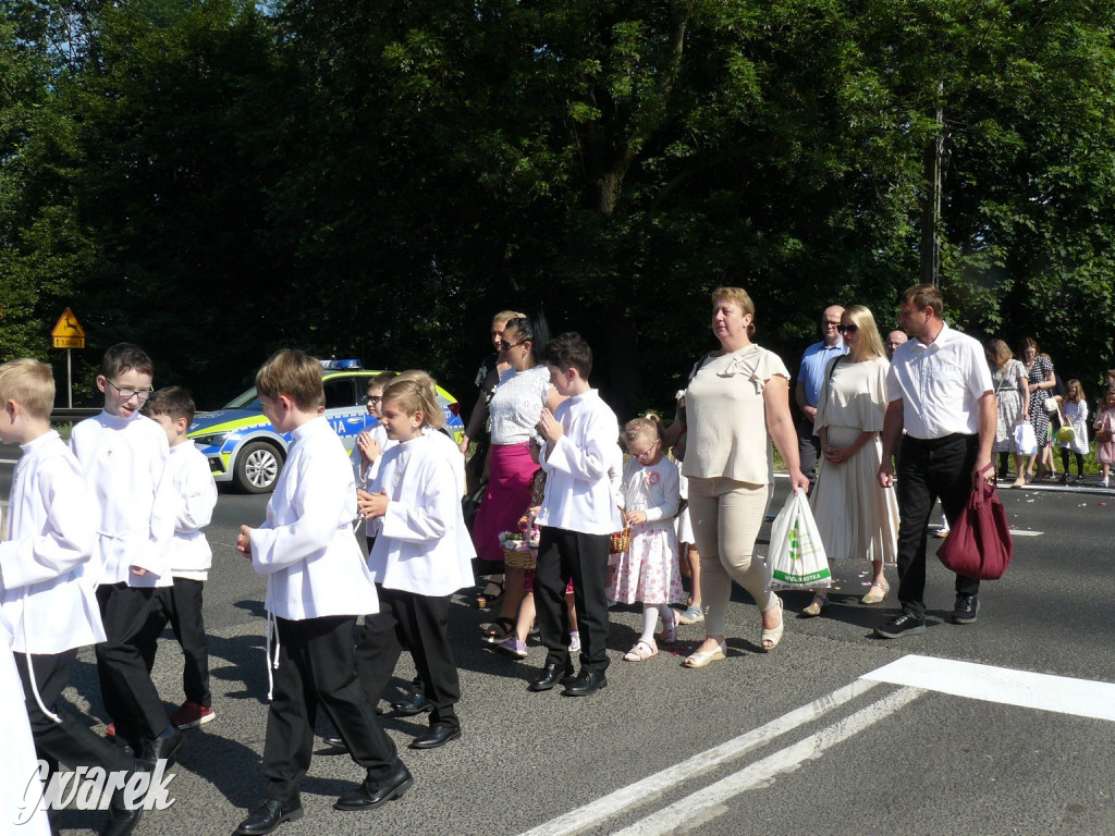 Procesja Bożego Ciała w Nakle Śląskim