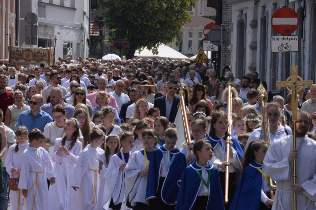 Tarnowskie Góry. Procesja Bożego Ciała. Jak zwykle liczna