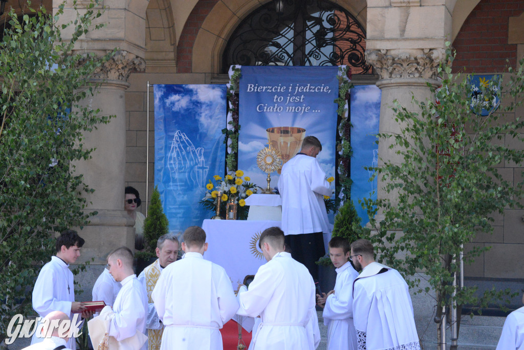 Tarnowskie Góry. Procesja Bożego Ciała. Jak zwykle liczna