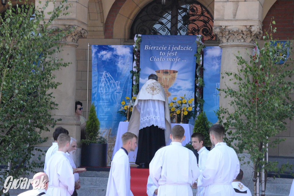 Tarnowskie Góry. Procesja Bożego Ciała. Jak zwykle liczna