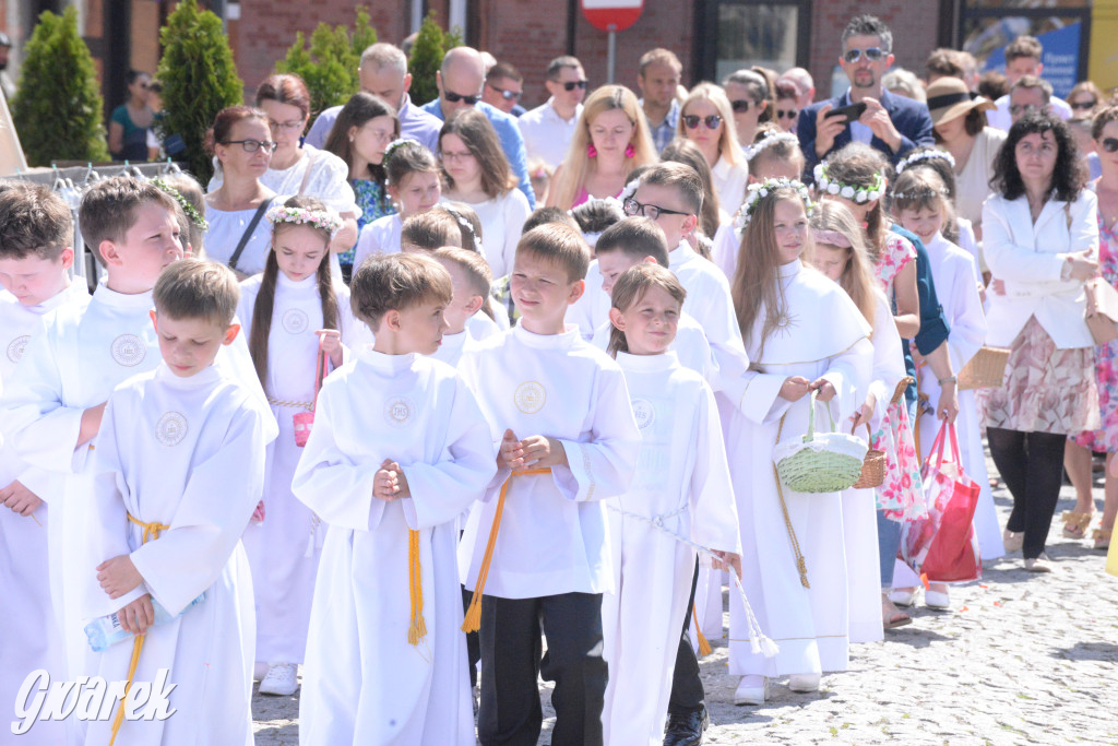 Tarnowskie Góry. Procesja Bożego Ciała. Jak zwykle liczna