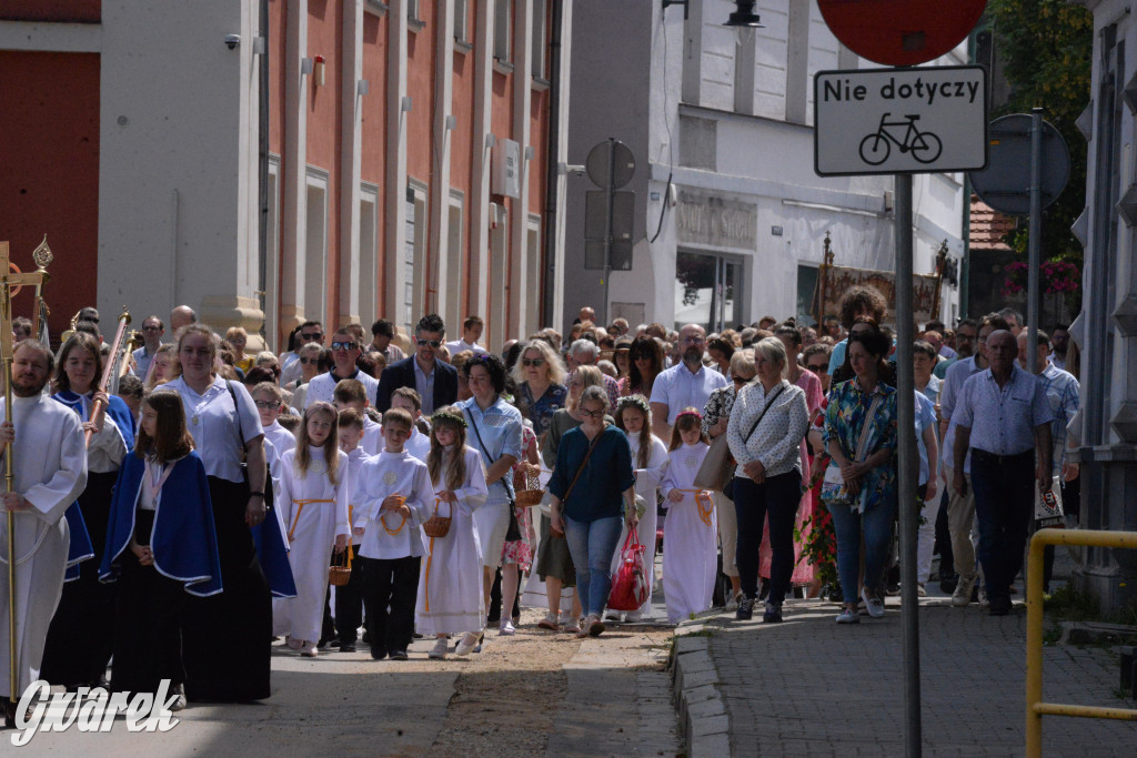 Tarnowskie Góry. Procesja Bożego Ciała. Jak zwykle liczna