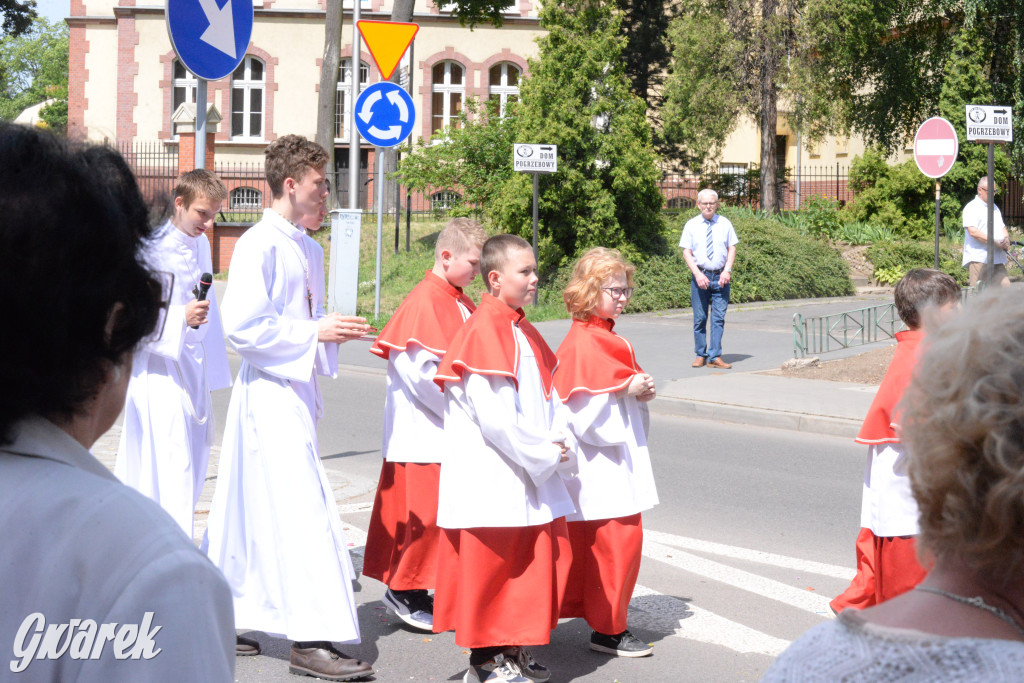 Tarnowskie Góry. Procesja Bożego Ciała. Jak zwykle liczna