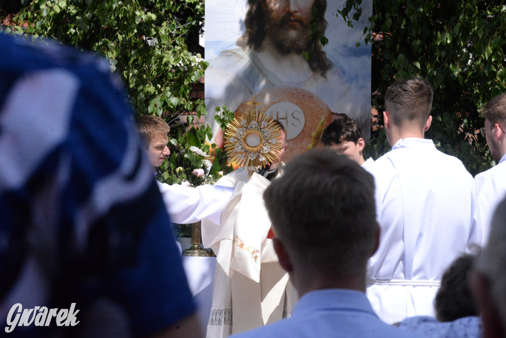 Tarnowskie Góry. Procesja Bożego Ciała. Jak zwykle liczna