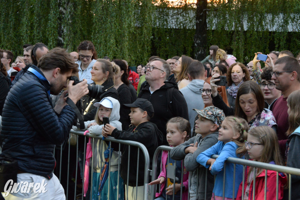 Industriada. Elektryczne Gitary w Tarnowskich Górach