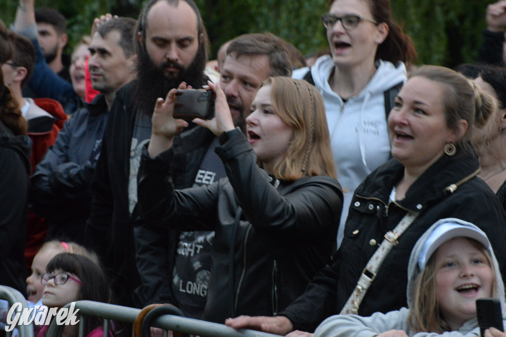 Industriada. Elektryczne Gitary w Tarnowskich Górach