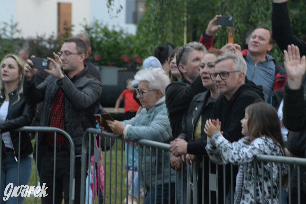 Industriada. Elektryczne Gitary w Tarnowskich Górach
