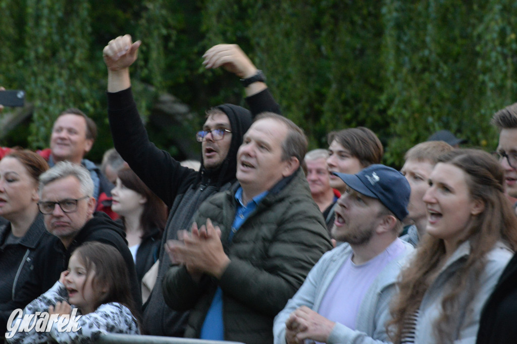 Industriada. Elektryczne Gitary w Tarnowskich Górach