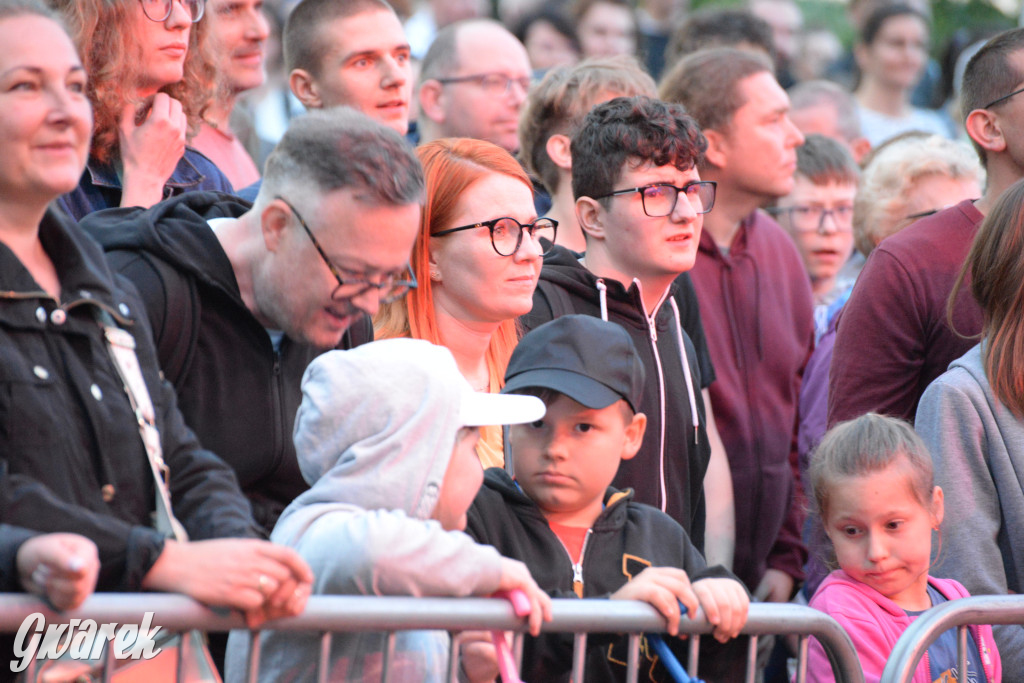 Industriada. Elektryczne Gitary w Tarnowskich Górach