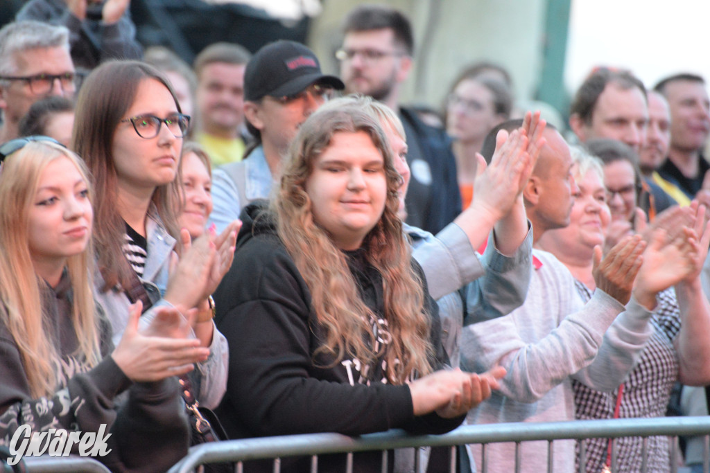 Industriada. Elektryczne Gitary w Tarnowskich Górach
