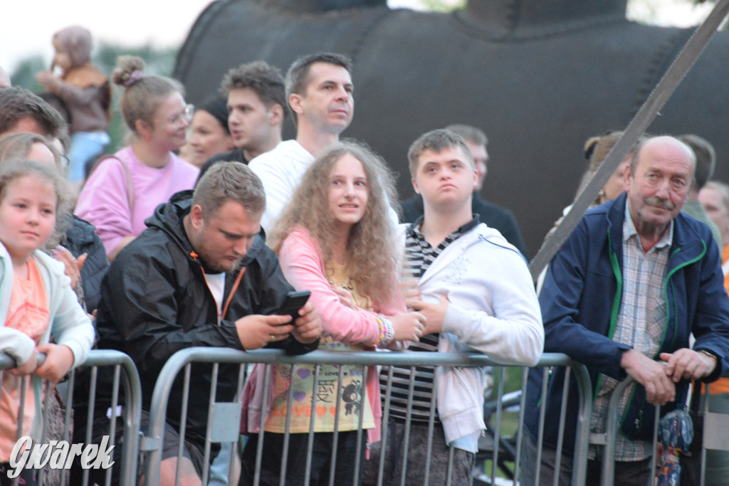 Industriada. Elektryczne Gitary w Tarnowskich Górach