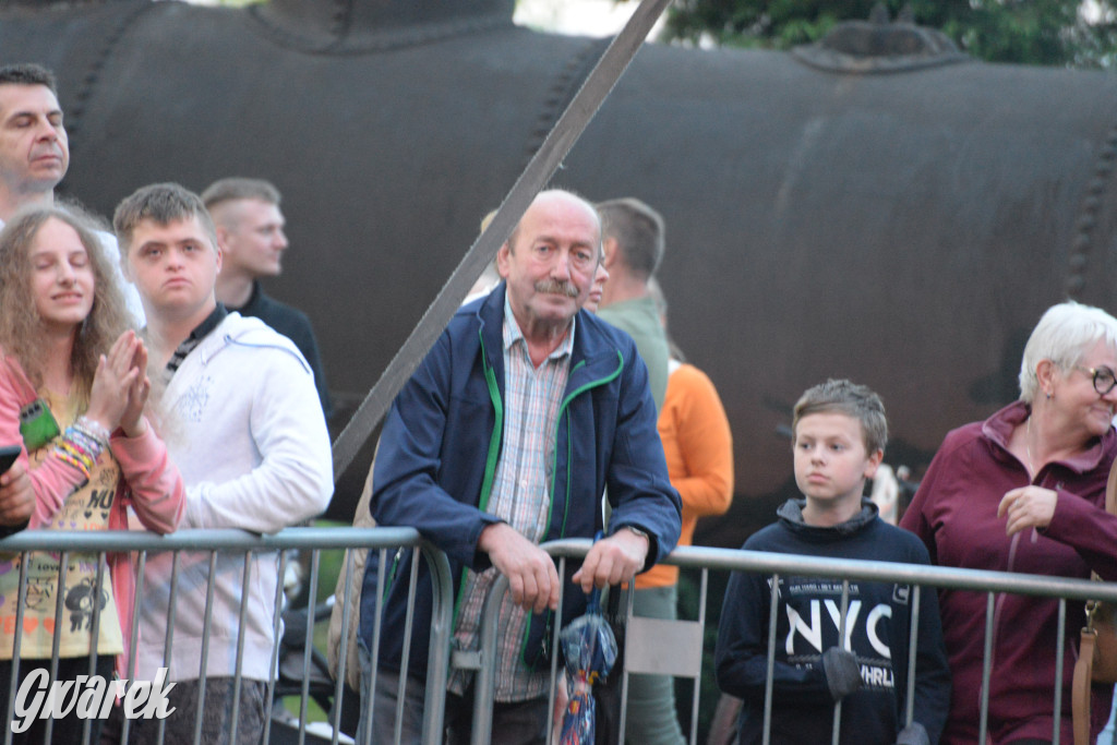 Industriada. Elektryczne Gitary w Tarnowskich Górach