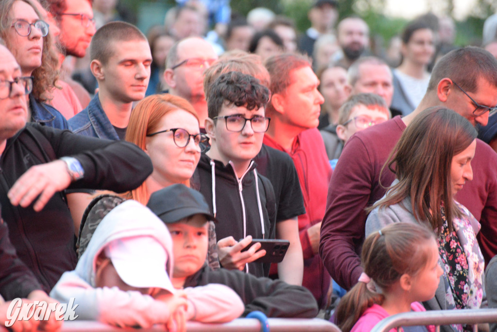 Industriada. Elektryczne Gitary w Tarnowskich Górach