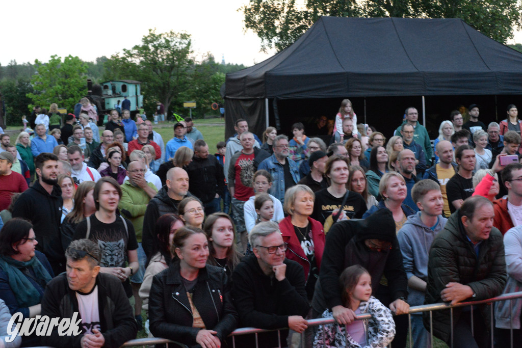Industriada. Elektryczne Gitary w Tarnowskich Górach