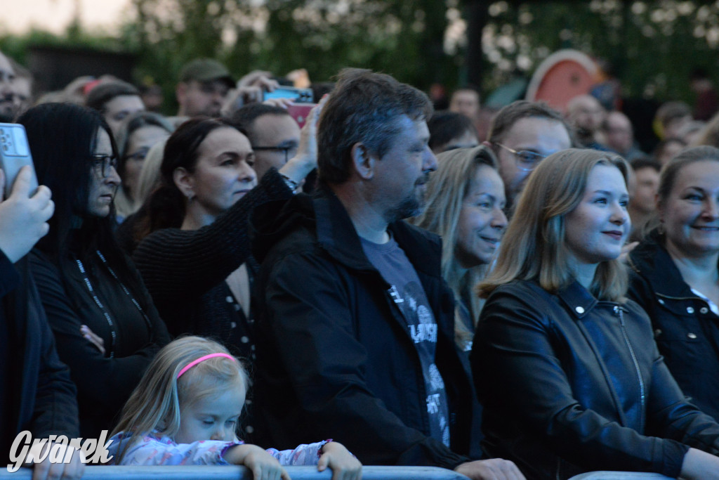 Industriada. Elektryczne Gitary w Tarnowskich Górach