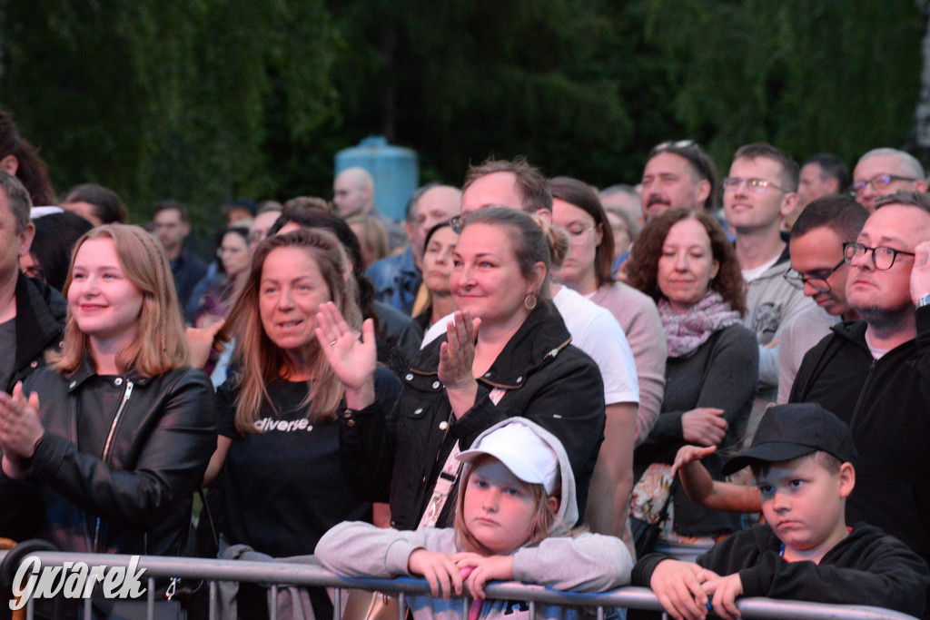 Industriada. Elektryczne Gitary w Tarnowskich Górach