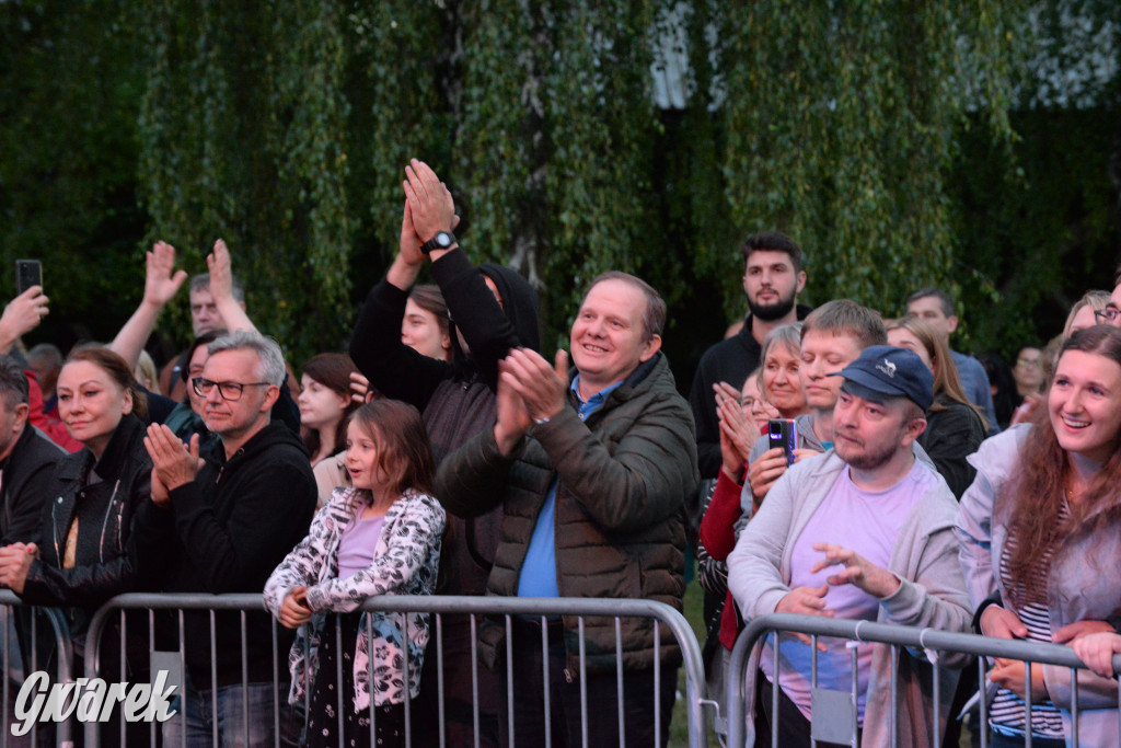 Industriada. Elektryczne Gitary w Tarnowskich Górach
