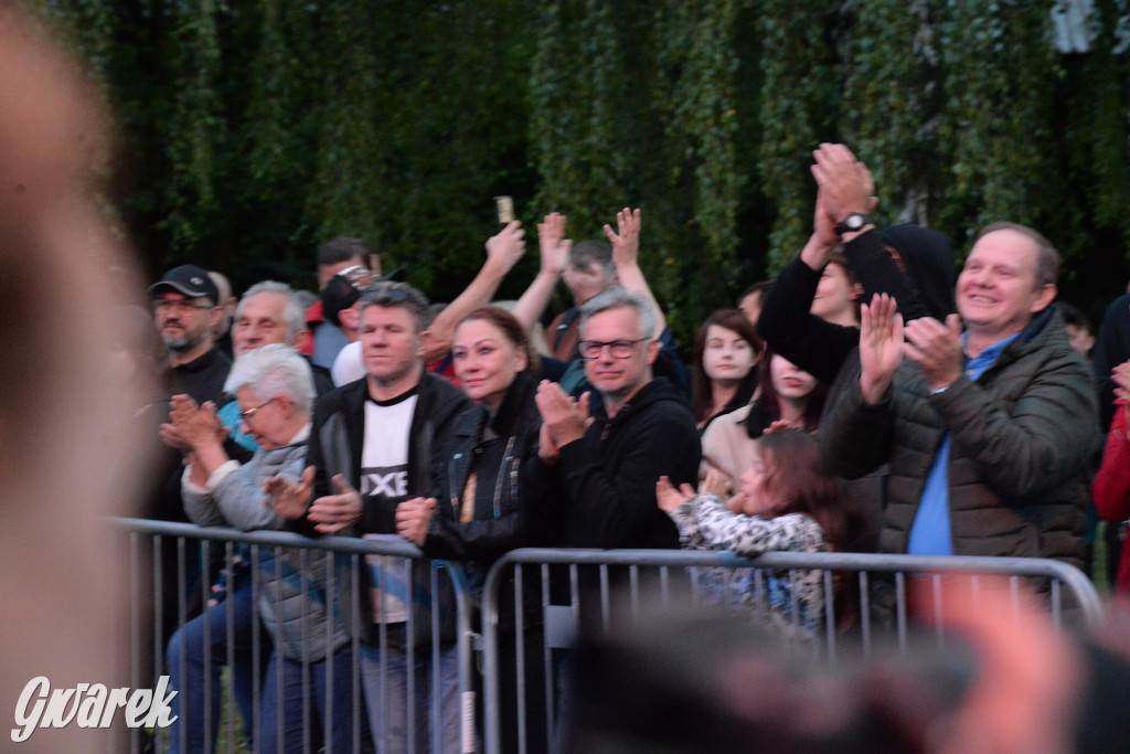 Industriada. Elektryczne Gitary w Tarnowskich Górach
