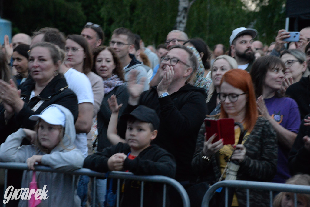 Industriada. Elektryczne Gitary w Tarnowskich Górach