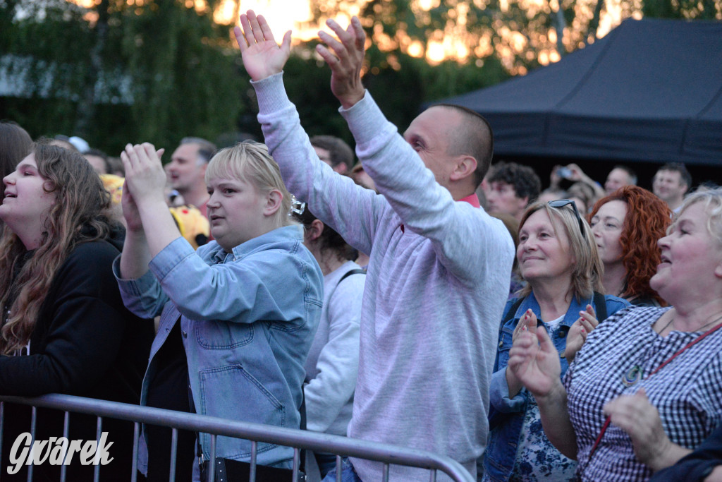 Industriada. Elektryczne Gitary w Tarnowskich Górach