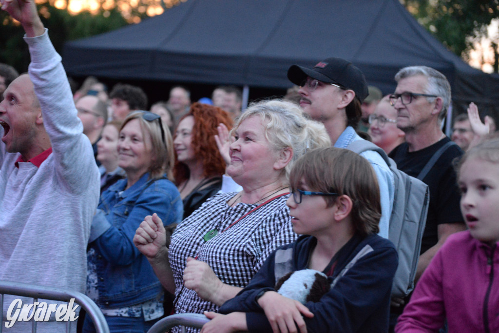 Industriada. Elektryczne Gitary w Tarnowskich Górach