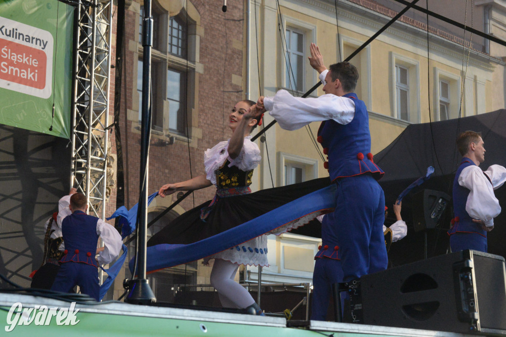 Tarnowskie Góry. Śląskie Smaki i zespół Śląsk