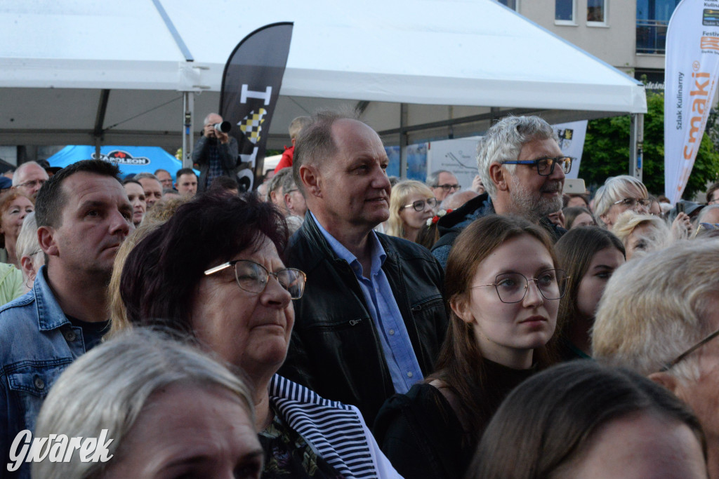 Tarnowskie Góry. Śląskie Smaki i zespół Śląsk