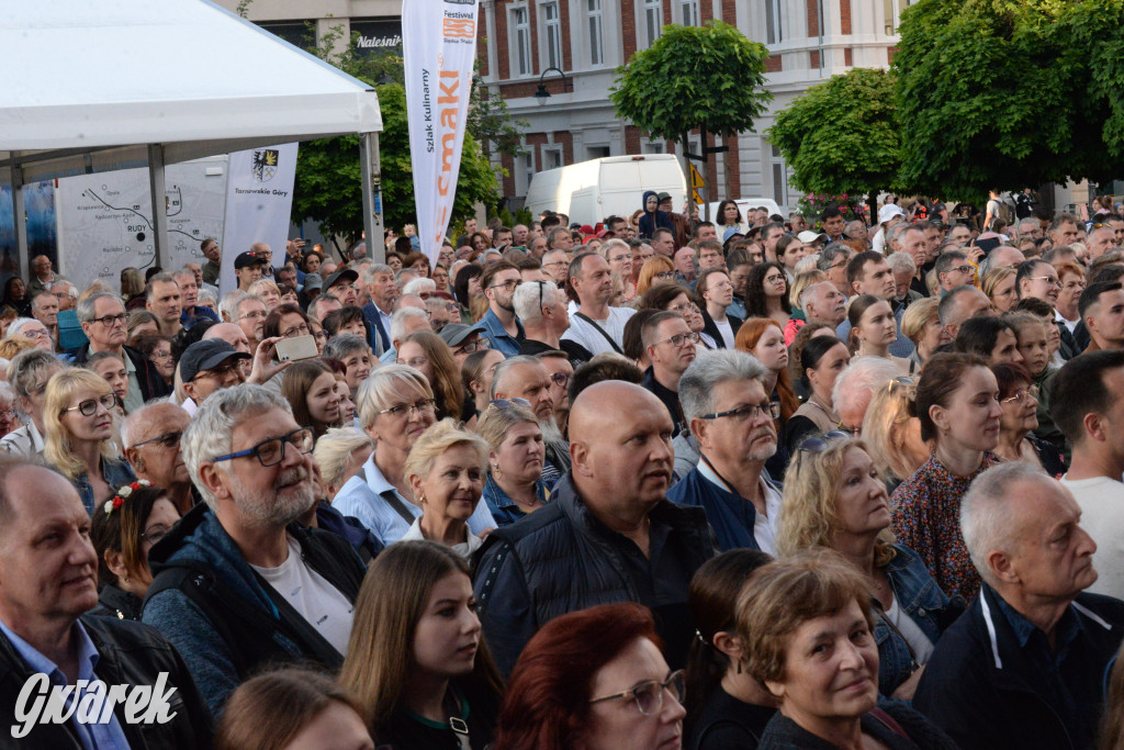 Tarnowskie Góry. Śląskie Smaki i zespół Śląsk