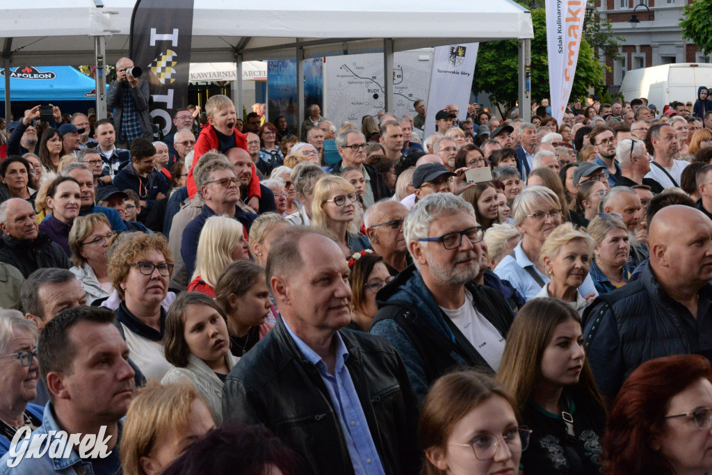 Tarnowskie Góry. Śląskie Smaki i zespół Śląsk