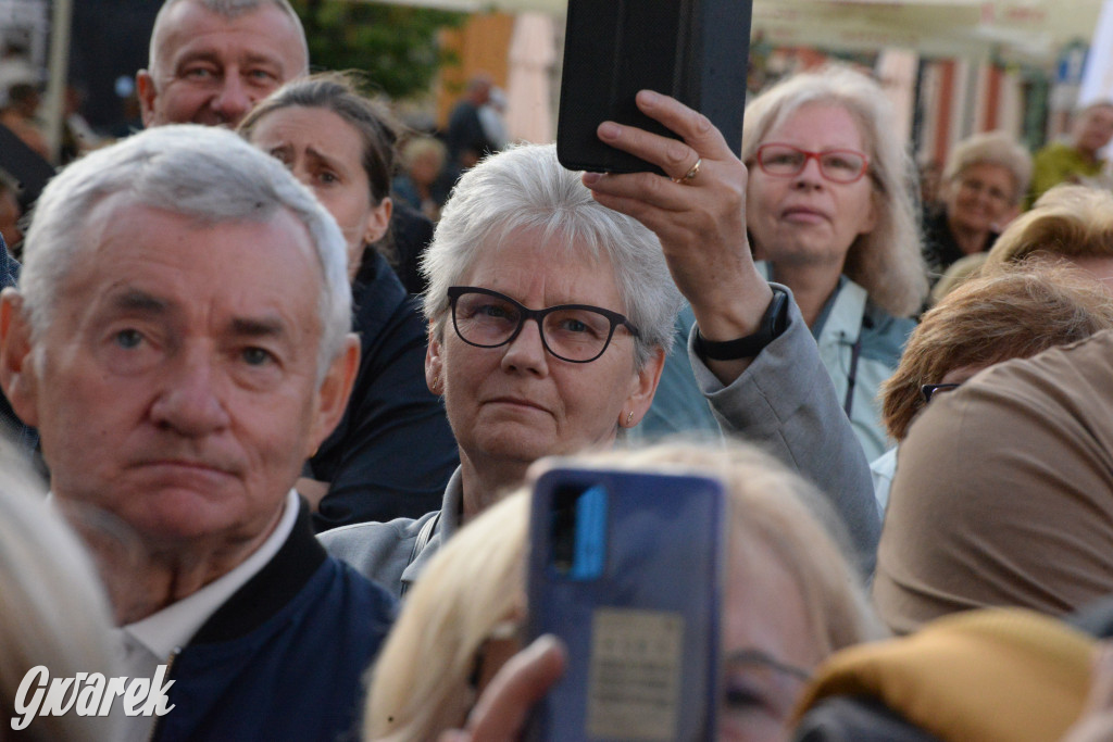 Tarnowskie Góry. Śląskie Smaki i zespół Śląsk