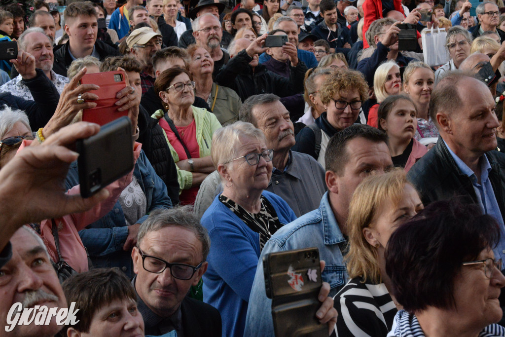 Tarnowskie Góry. Śląskie Smaki i zespół Śląsk