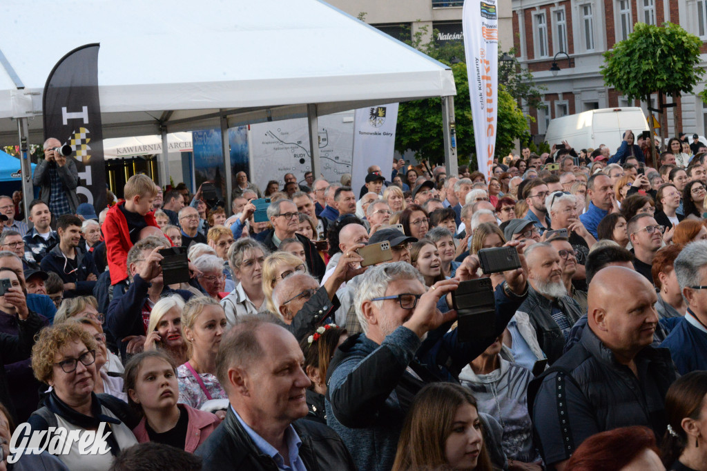 Tarnowskie Góry. Śląskie Smaki i zespół Śląsk