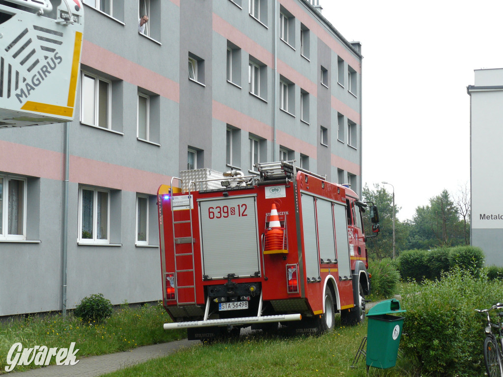 Nieuwaga mieszkanki osiedla i akcja strażaków [FOTO]