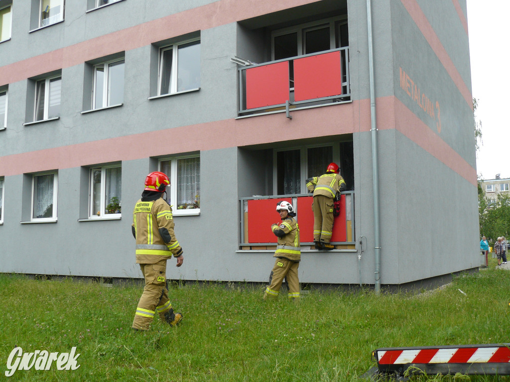 Nieuwaga mieszkanki osiedla i akcja strażaków [FOTO]