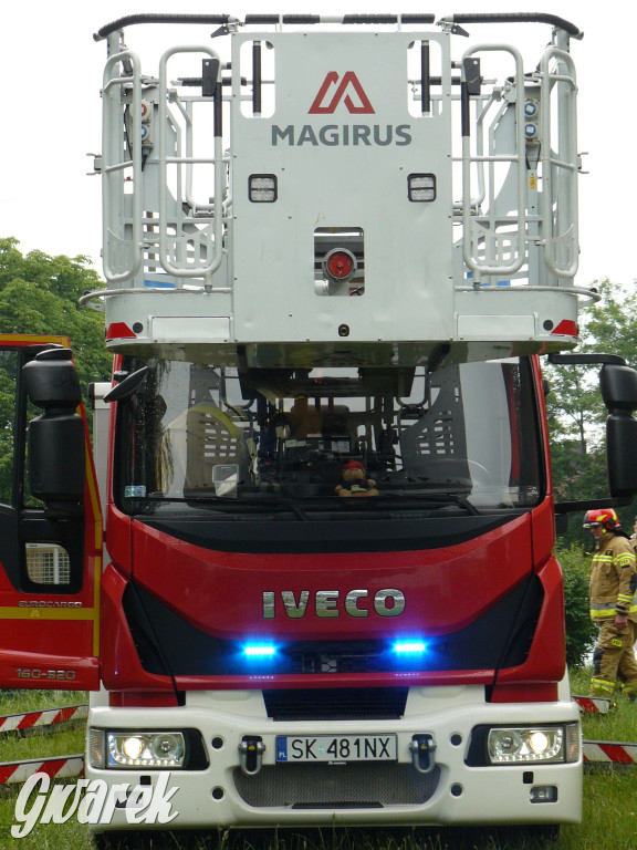 Nieuwaga mieszkanki osiedla i akcja strażaków [FOTO]