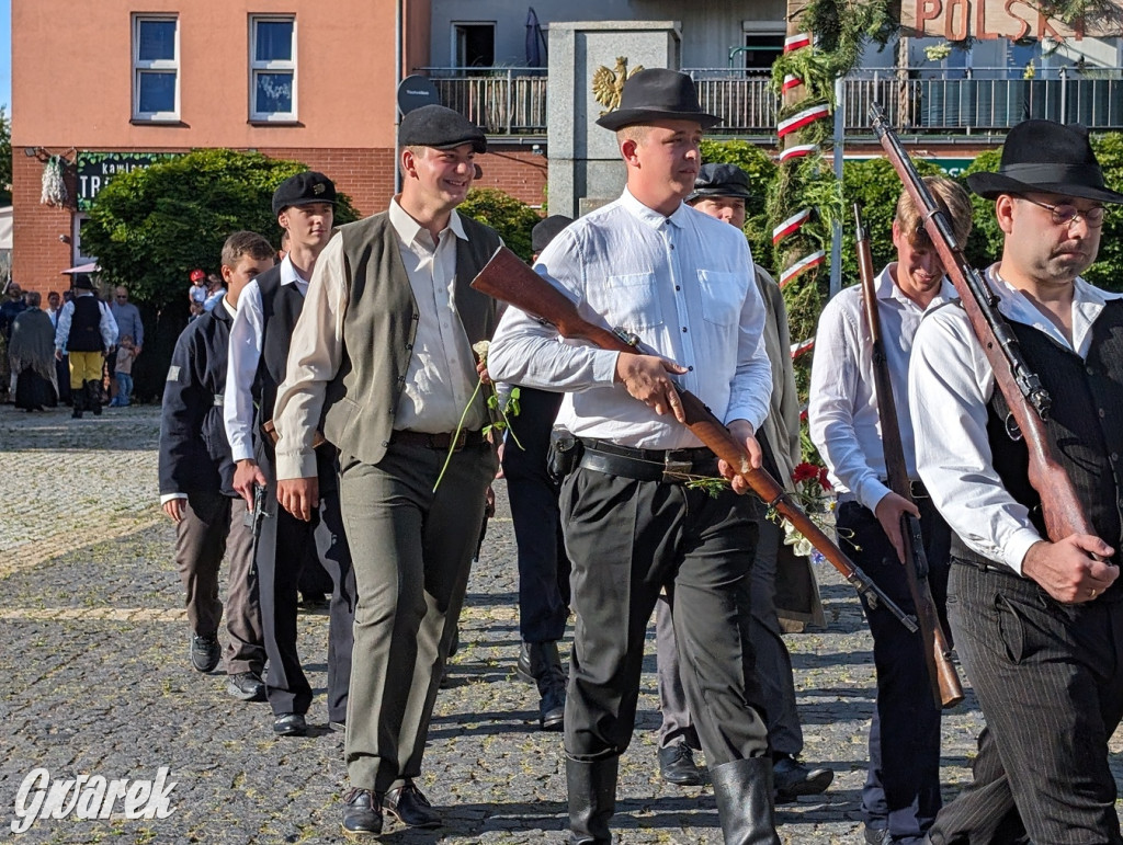 Inscenizacja Radzionkowskiej Drużyny Piechoty Zmechanizowanej