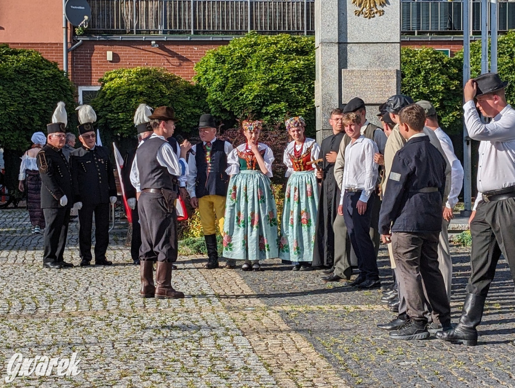 Inscenizacja Radzionkowskiej Drużyny Piechoty Zmechanizowanej