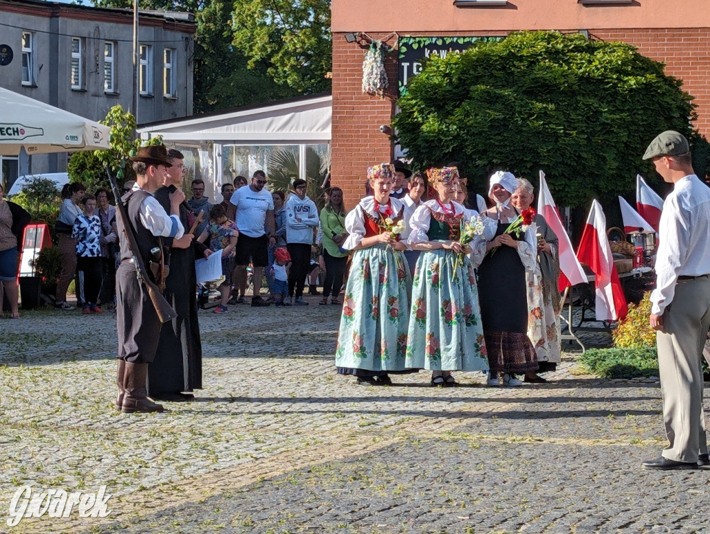 Inscenizacja Radzionkowskiej Drużyny Piechoty Zmechanizowanej