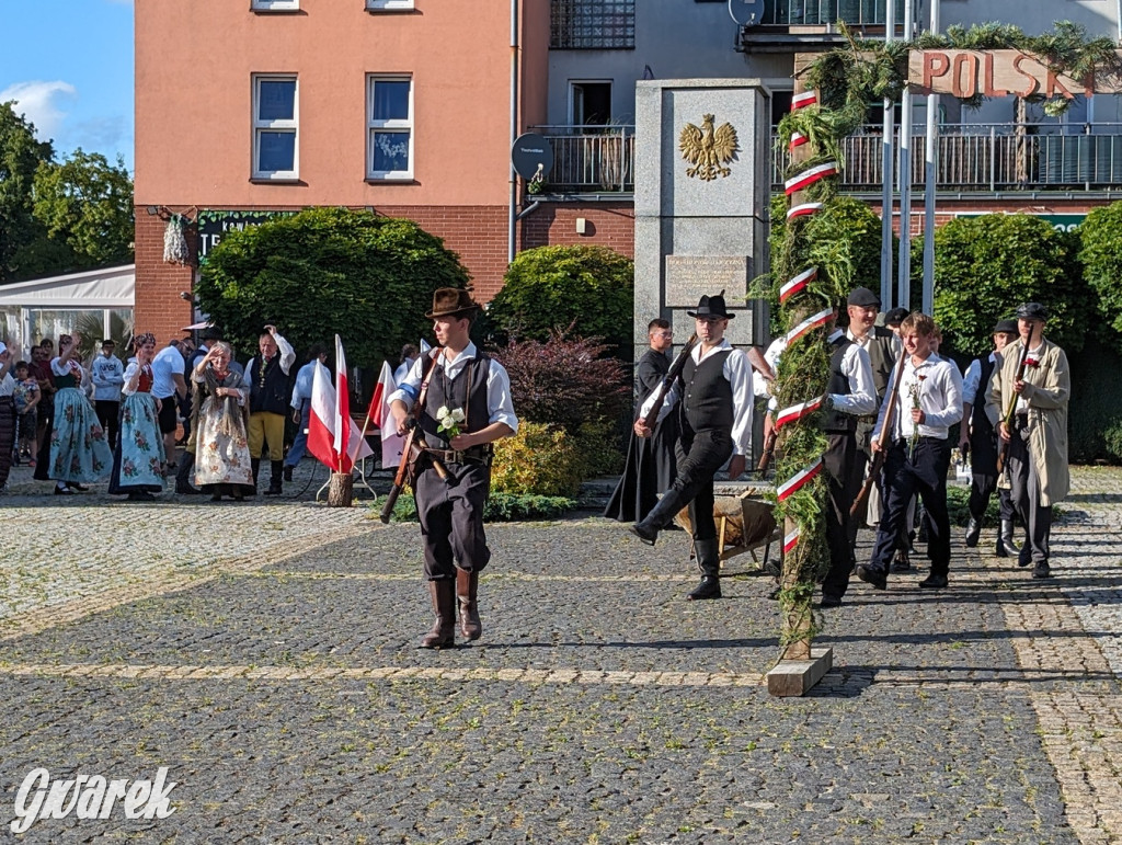 Inscenizacja Radzionkowskiej Drużyny Piechoty Zmechanizowanej