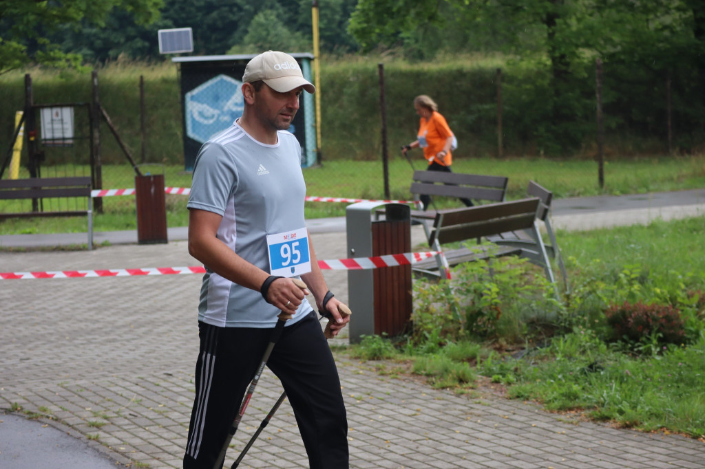 Deszcz nie był wymówką. Biegowe GP w Brzozowicach