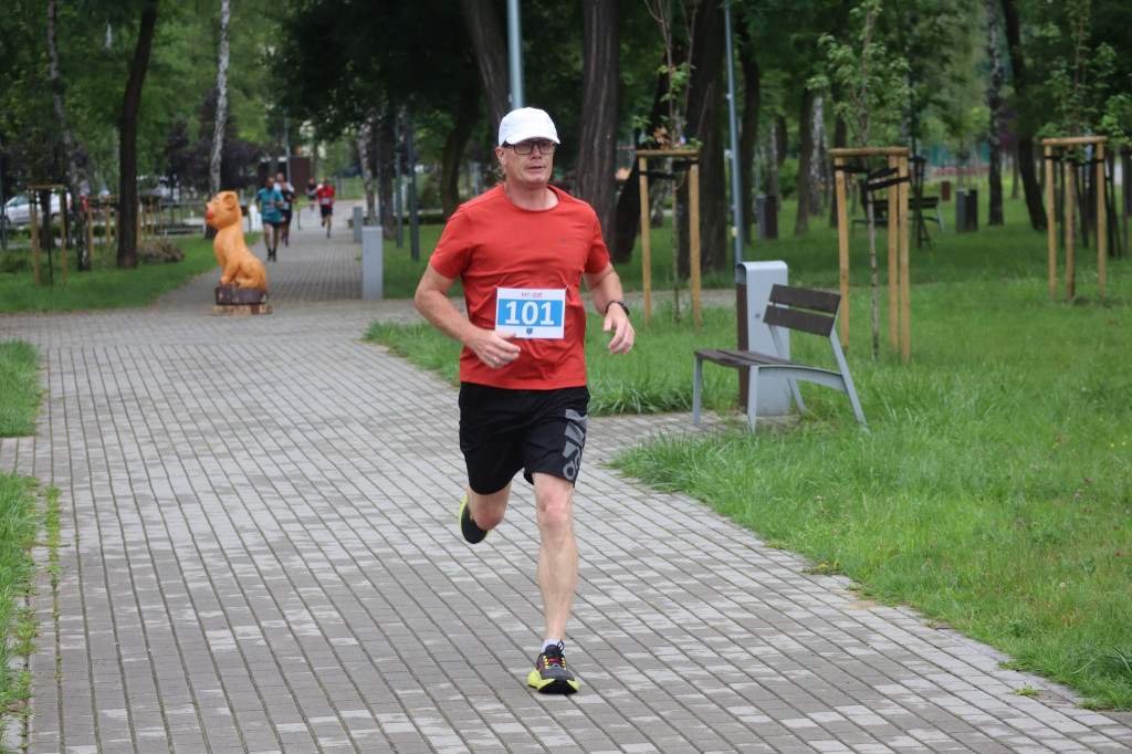 Deszcz nie był wymówką. Biegowe GP w Brzozowicach