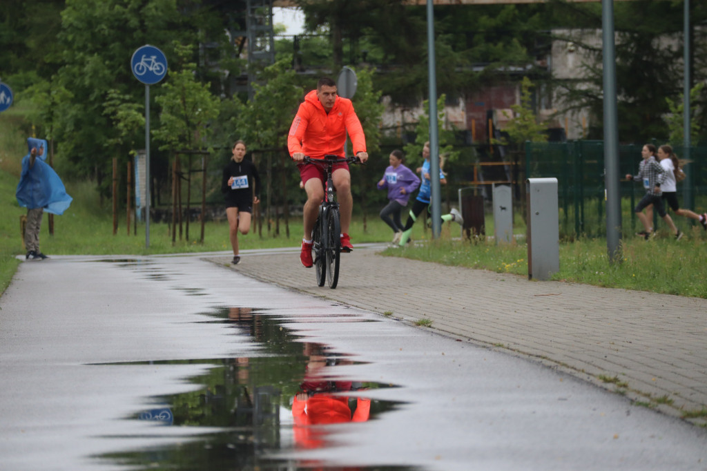 Deszcz nie był wymówką. Biegowe GP w Brzozowicach