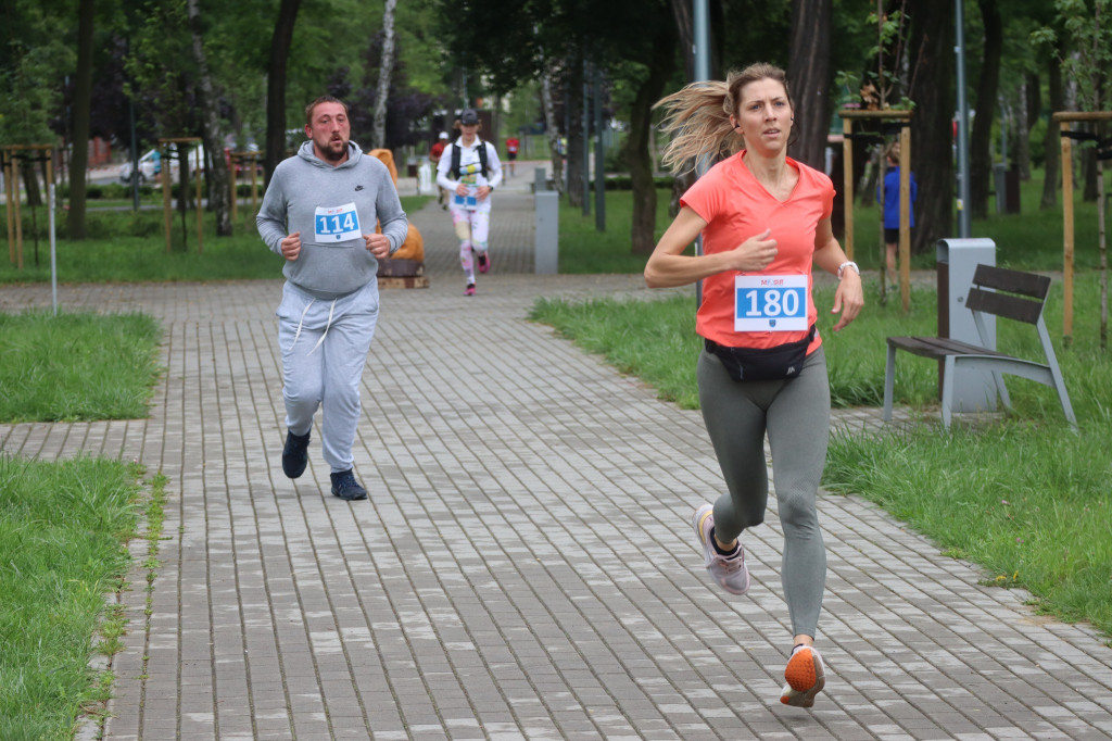 Deszcz nie był wymówką. Biegowe GP w Brzozowicach