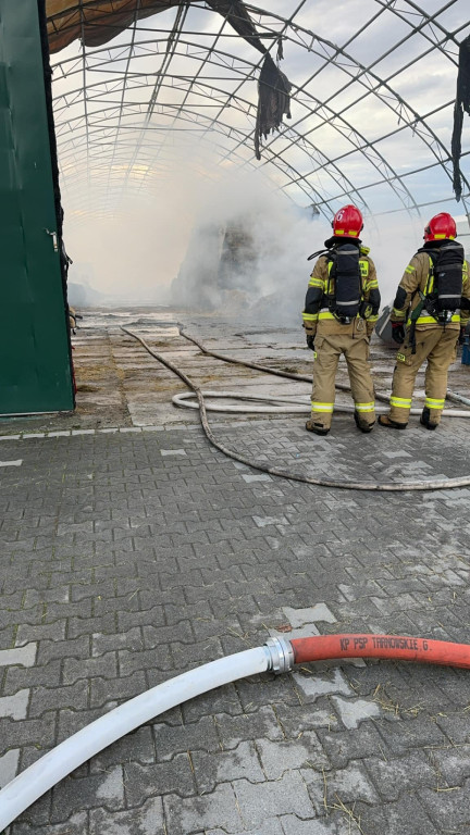 Powiat tarnogórski. Pożar w ośrodku jeździeckim