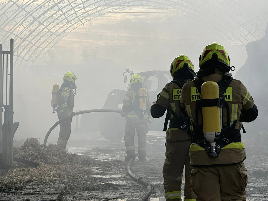 Powiat tarnogórski. Pożar w ośrodku jeździeckim