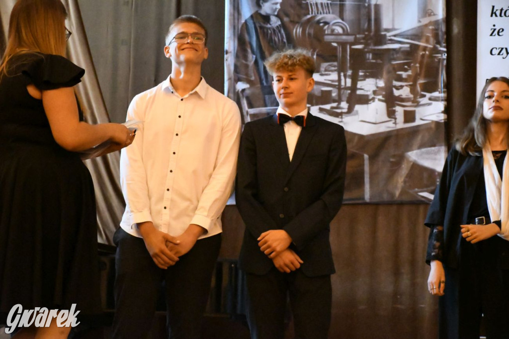 Uczniowie Chemika zakończyli rok szkolny [FOTO]