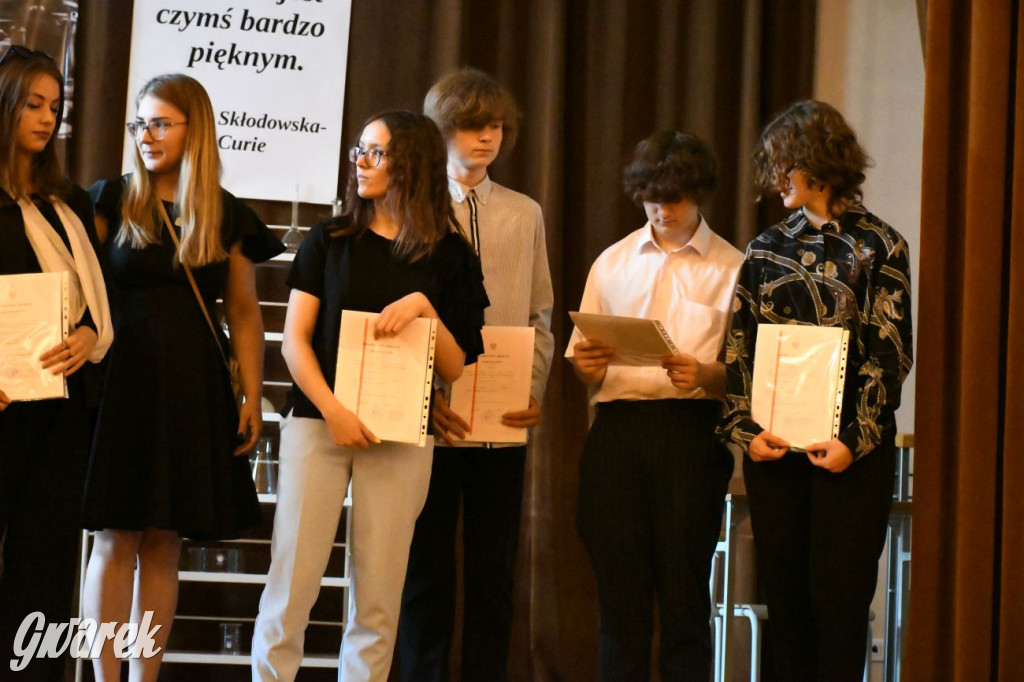 Uczniowie Chemika zakończyli rok szkolny [FOTO]